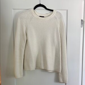 Quince Cream Crew Neck Sweater with Ribbed Knit
